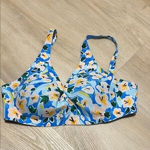 Knix Blue Floral V-Neck Bra Small